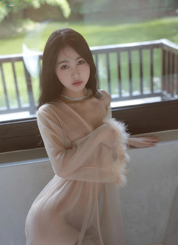 XIUREN No.5796 谢晚晚[164MB-59photos]