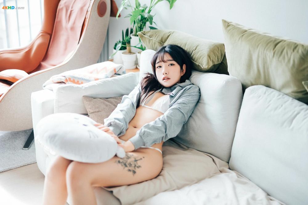 《[Loozy] SonSon (손손) – Date at home (+S Ver) Uncensored[653MB-111photos]》图集预览