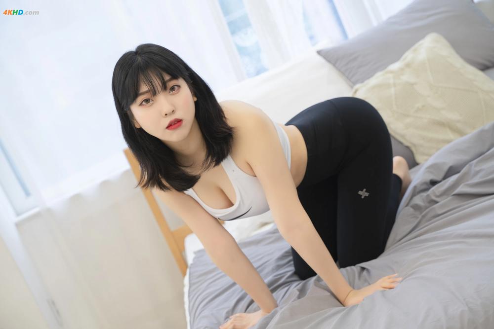 《[ROGLE] Song Hana (송하나) – Leggings[714MB-62photos]》图集预览