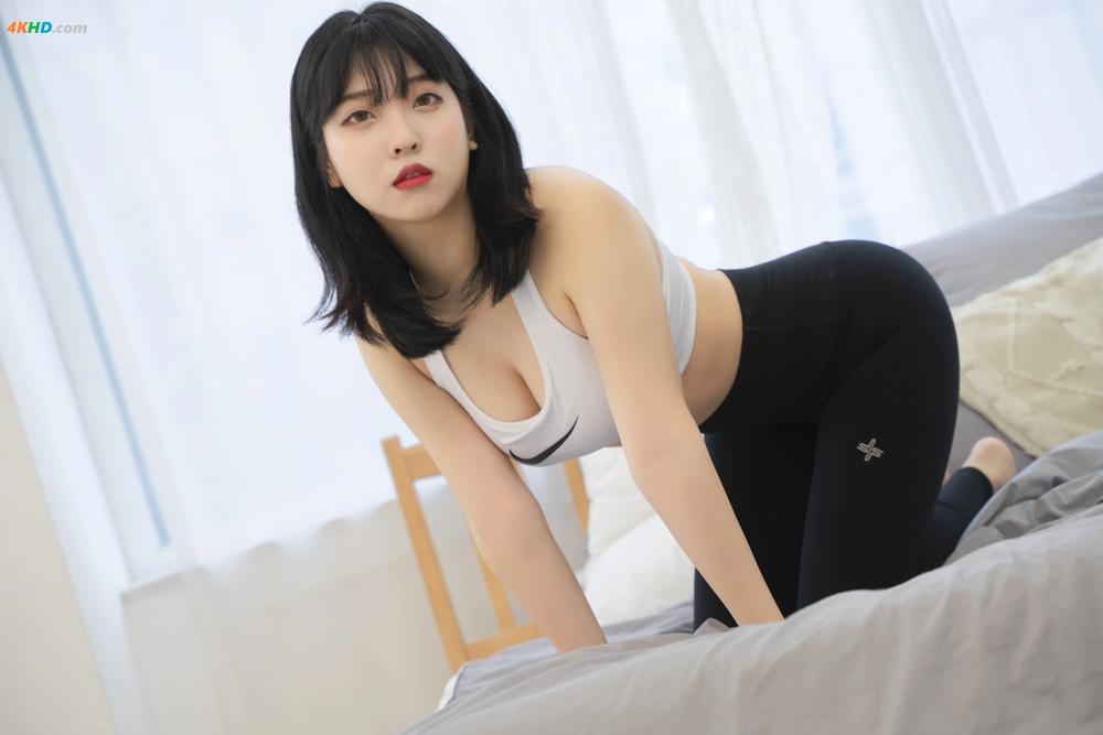 《[ROGLE] Song Hana (송하나) – Leggings[714MB-62photos]》图集预览