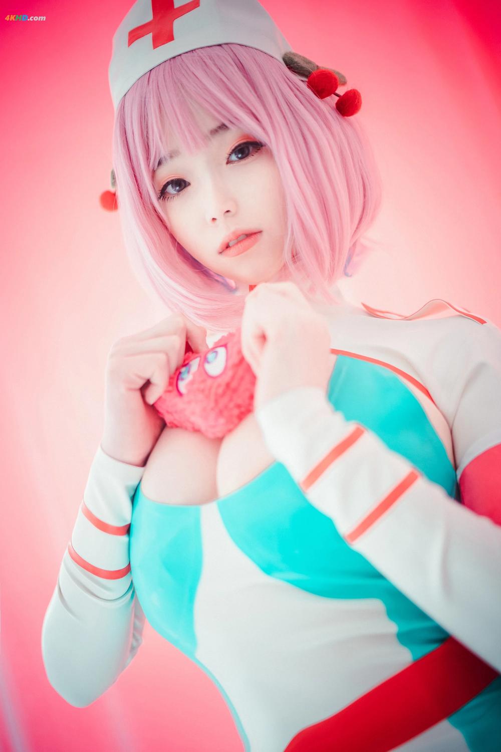 《Bambi__Cling to Latex[294MB-46photos]》图集预览