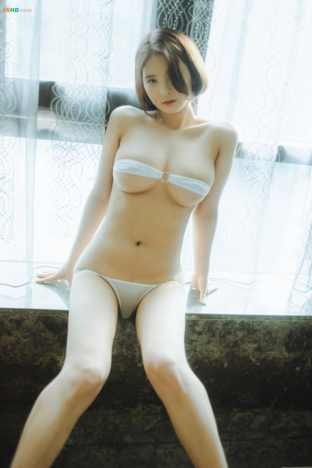 《Yeon (효연) – Kawaii Worldwide(283MB)(48photos)》图集预览