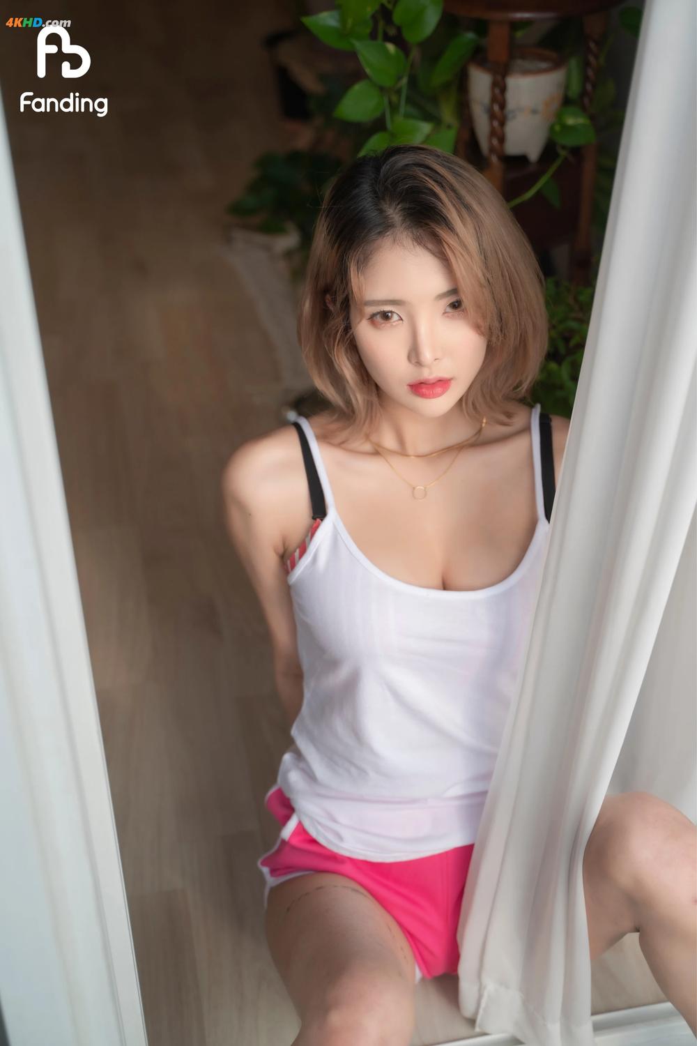 《[FANDING] Yeon (효연) – GF(209MB)(41photos)》图集预览