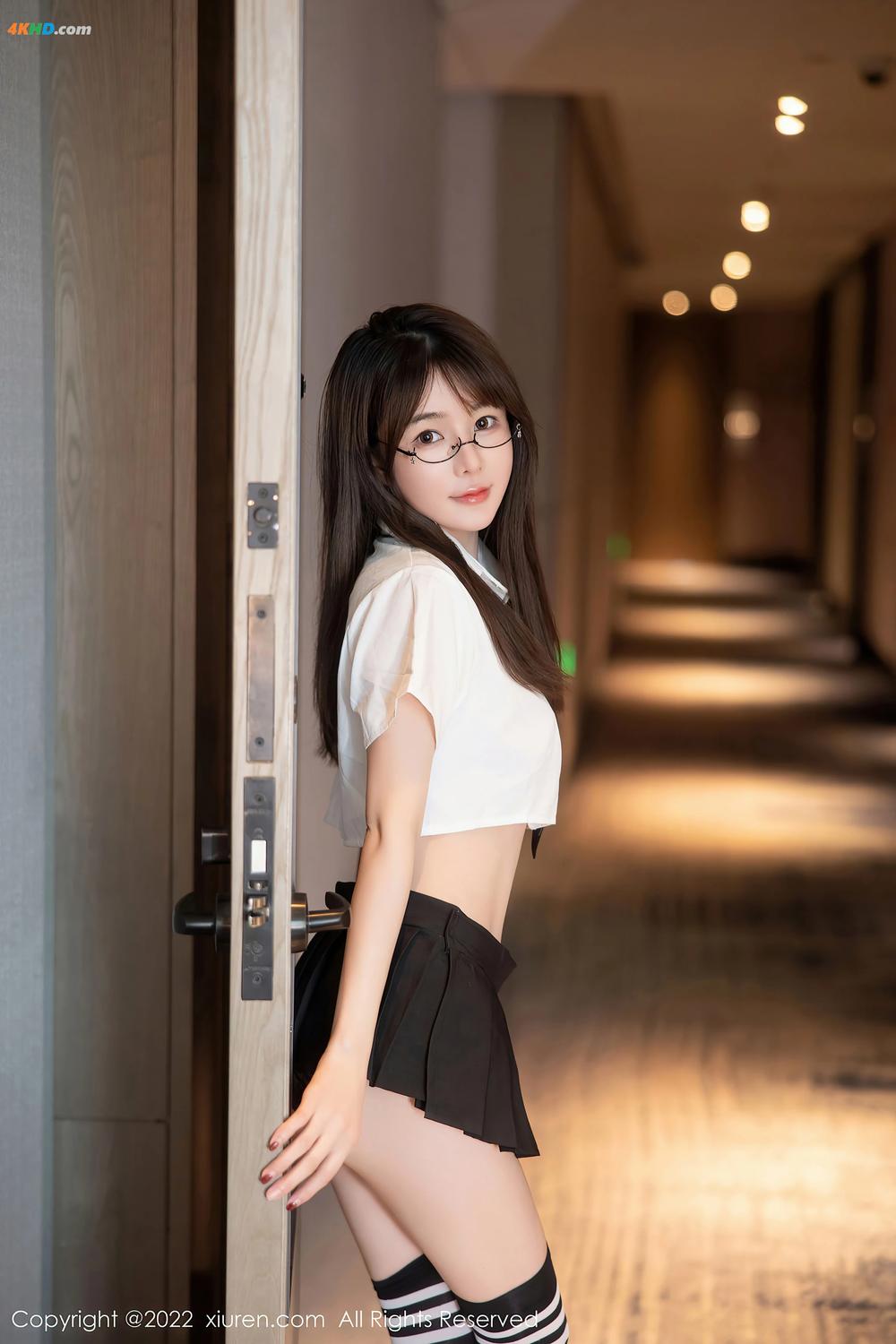 《XIUREN No.5365 婠婠么(451MB)(99photos)》图集预览