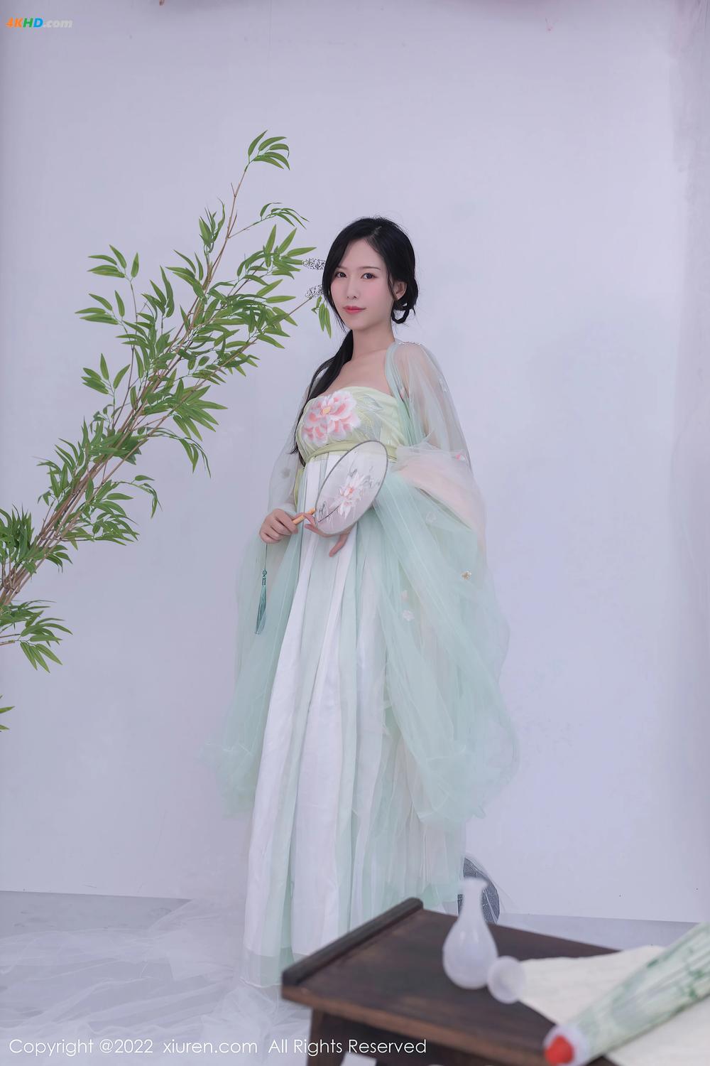 《XIUREN No.5345 利世(292MB)(73photos)》图集预览