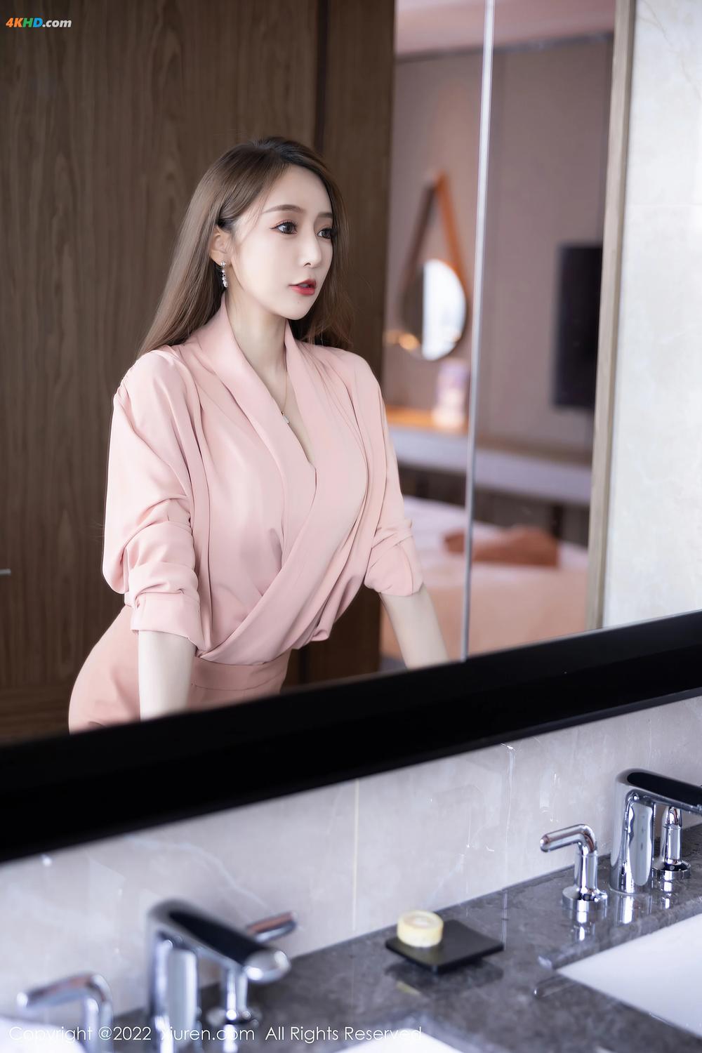 《XIUREN No.5257 Yanni – Wang Xin Yao (王馨瑶)(374MB)(87photos)》图集预览