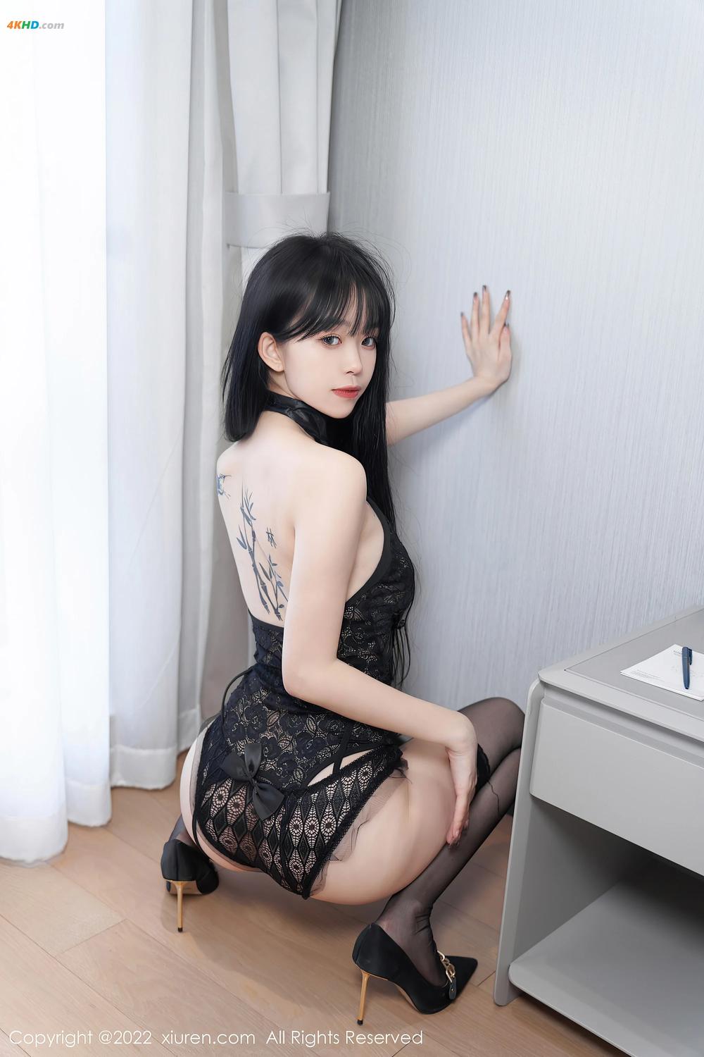 《XIUREN No.5243 奶瓶(317MB)(65photos)》图集预览
