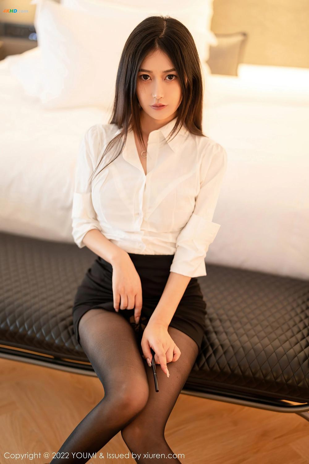 《YouMi Vol.827 laura阿姣(299MB)(71photos)》图集预览