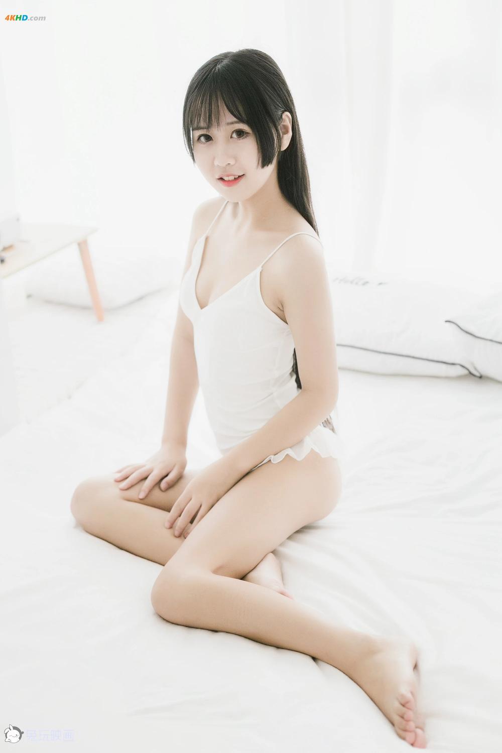 《Cosplay@兔玩映画 Vol.010 小吊带(87MB)(34photos)》图集预览