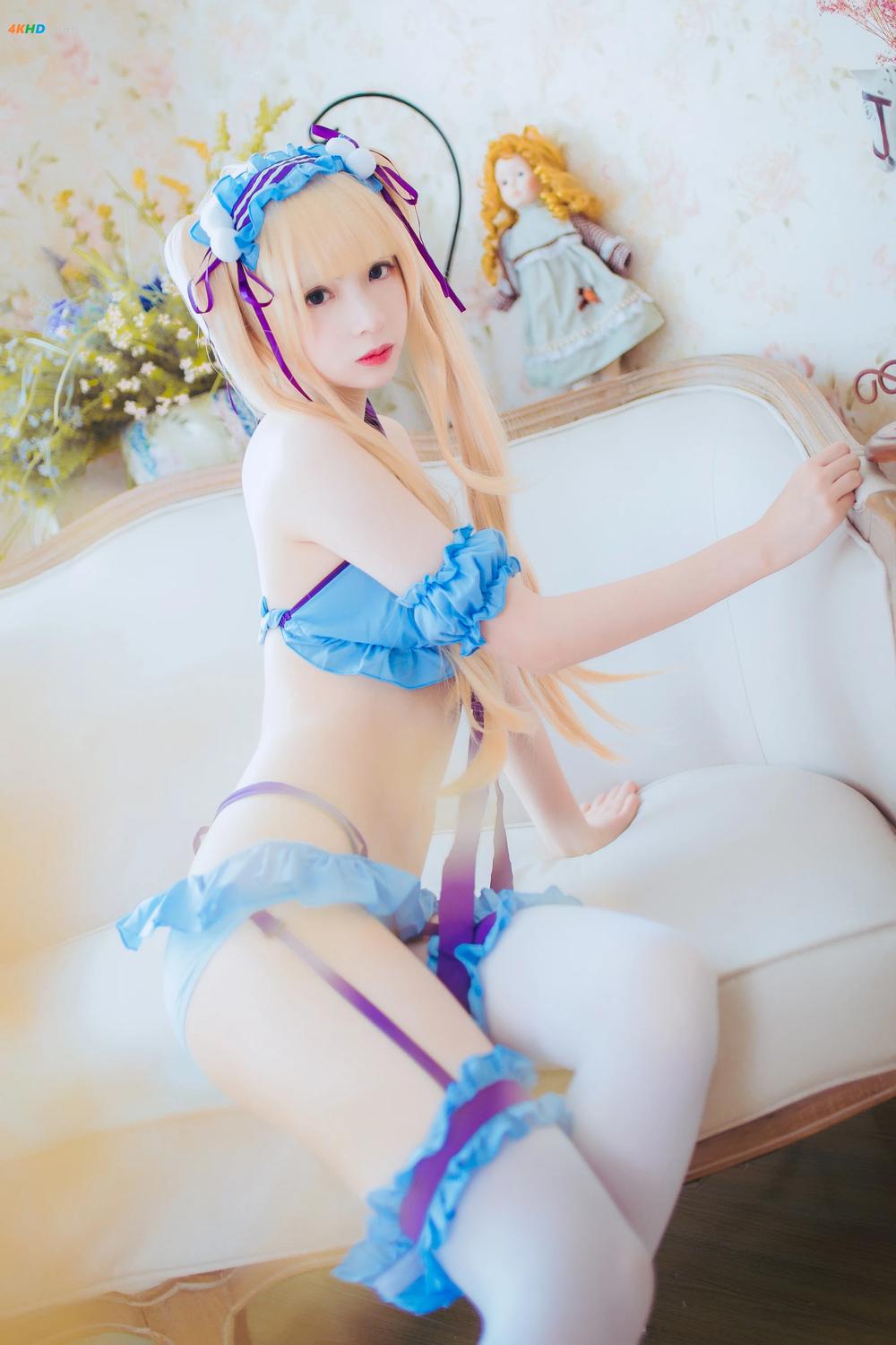 《疯猫ss – 英梨梨[178MB-36photos]》图集预览