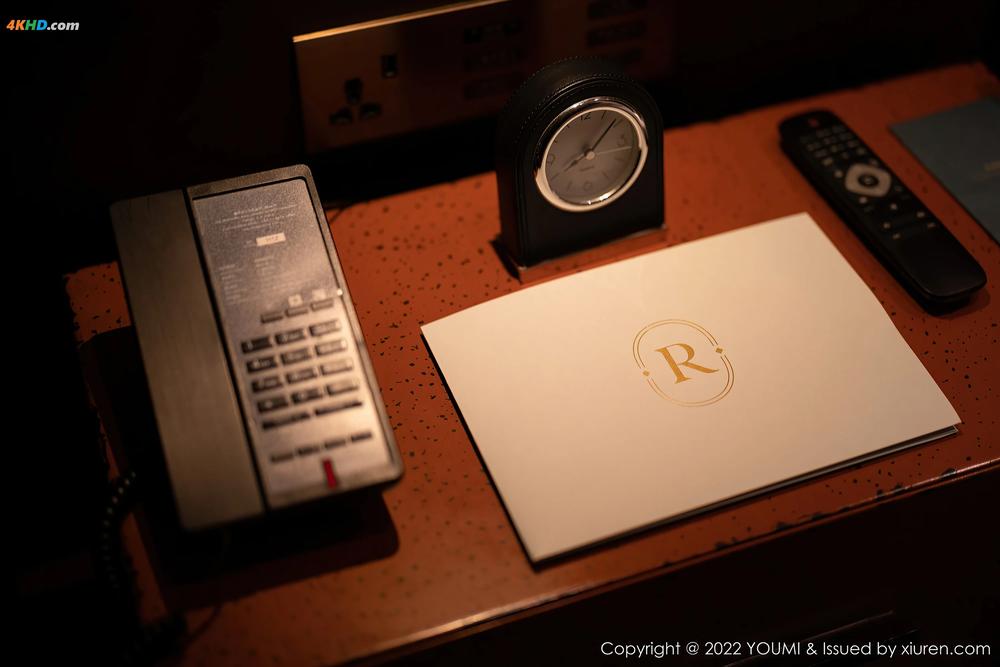 《YouMi Vol.816 奶瓶土肥圆矮挫丑黑穷 (Tu Fei Yuan Ai Cuo Qiong)(462MB)(113photos)》图集预览