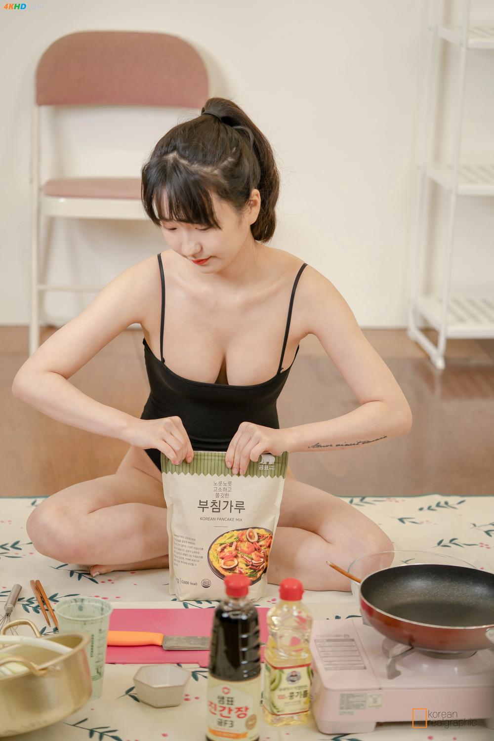 《[Korean Realgraphic] No.65 Sehee (세희)(335MB)(36photos)》图集预览