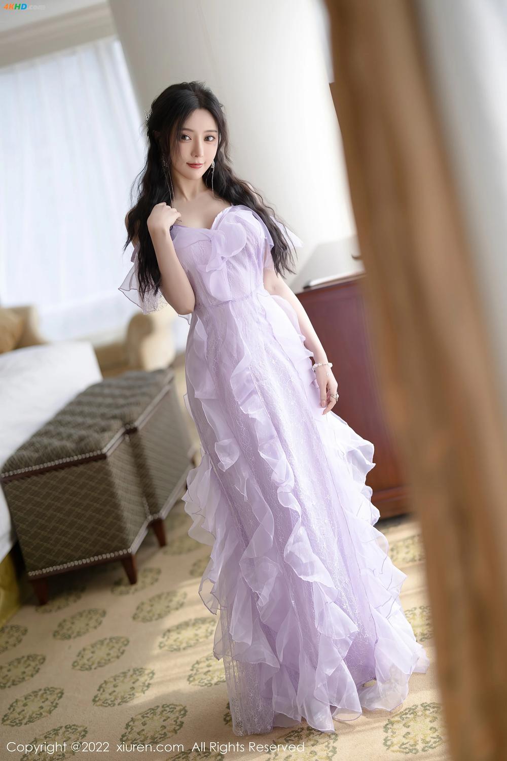 《XIUREN No.4949 Yanni – Wang Xin Yao (王馨瑶)(355MB)(102photos)》图集预览