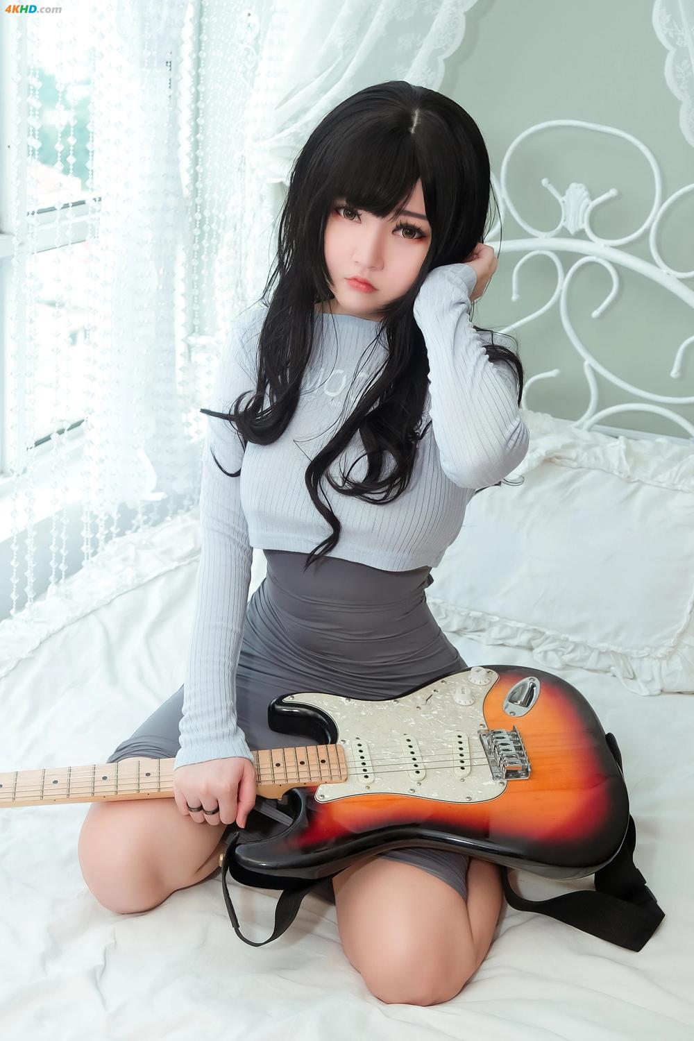 《Potato Godzilla – Guitar Sister(93MB)(29photos)》图集预览