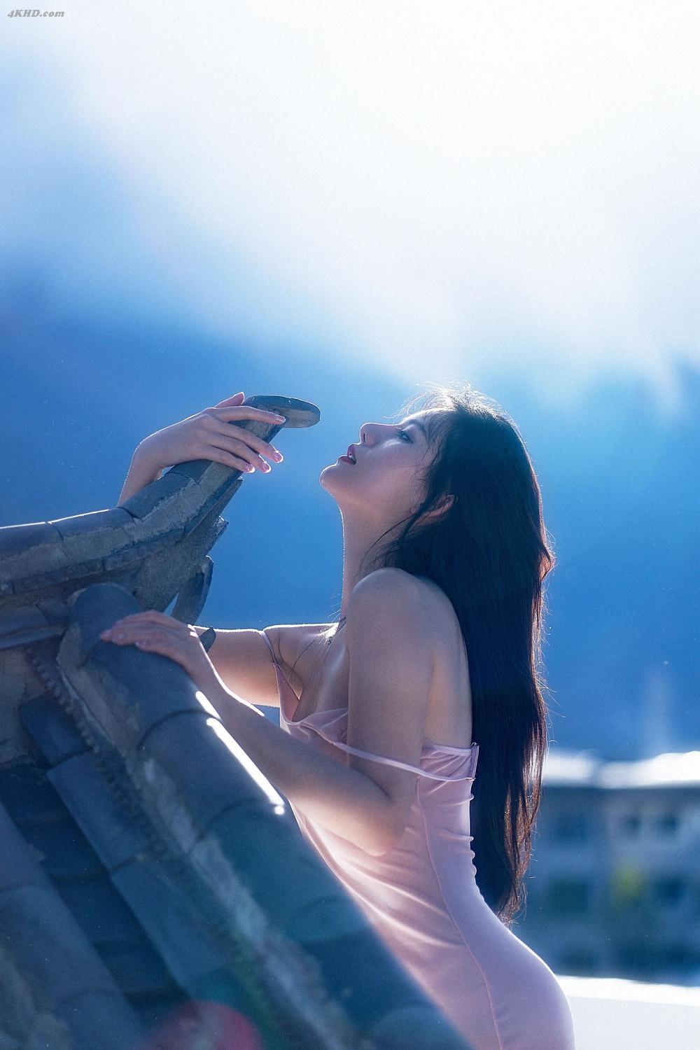 《Jiu Shi A Zhu A (就是阿朱啊) – The Roof(624MB)(105photos)》图集预览