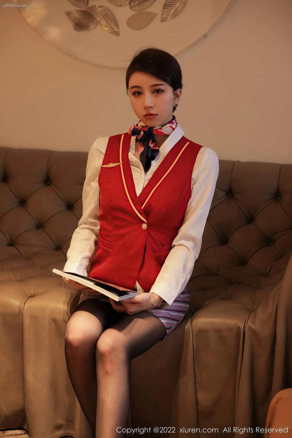 《XIUREN No.4824 tina_(240MB)(60photos)》图集预览