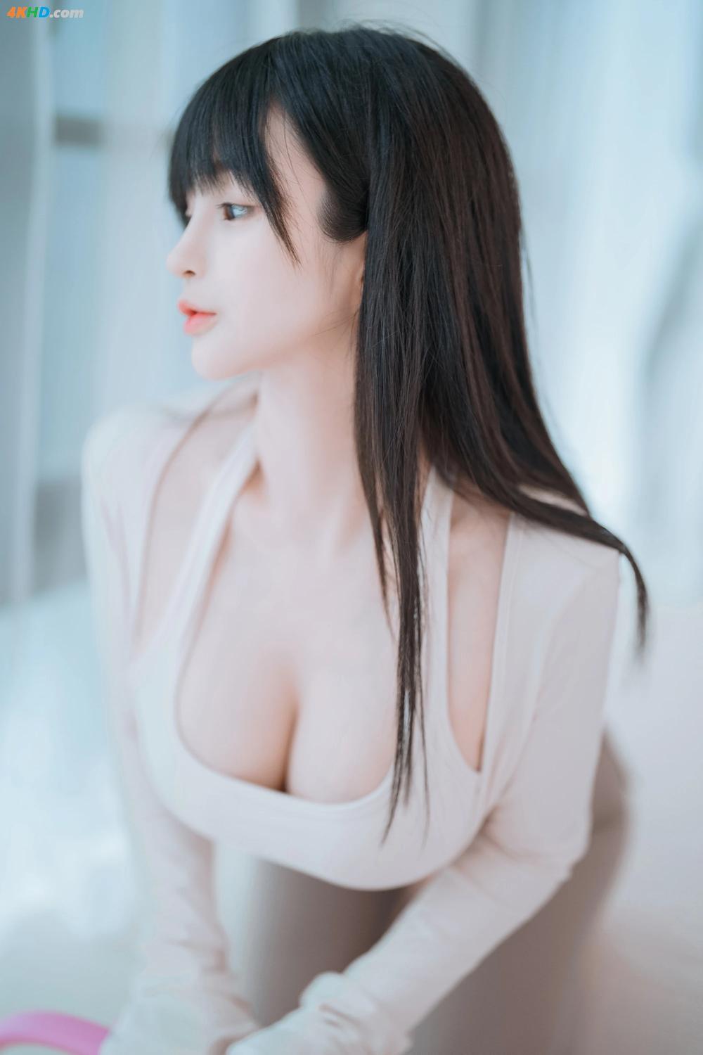 《Coser@桜井宁宁 Vol.051 瑜伽妹妹(110P)》图集预览