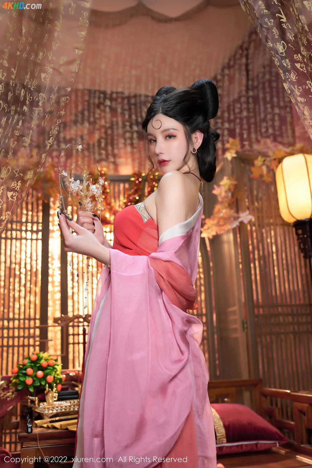《XIUREN No.4575 Zhou Yuxi (周于希Sally)(74P)》图集预览