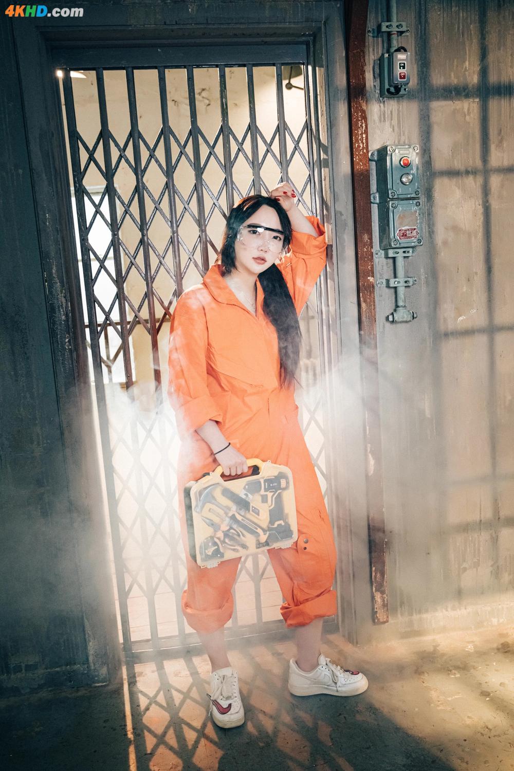 《[Loozy] Son Ye-Eun  – Where Are My Tools( 86 P)》图集预览
