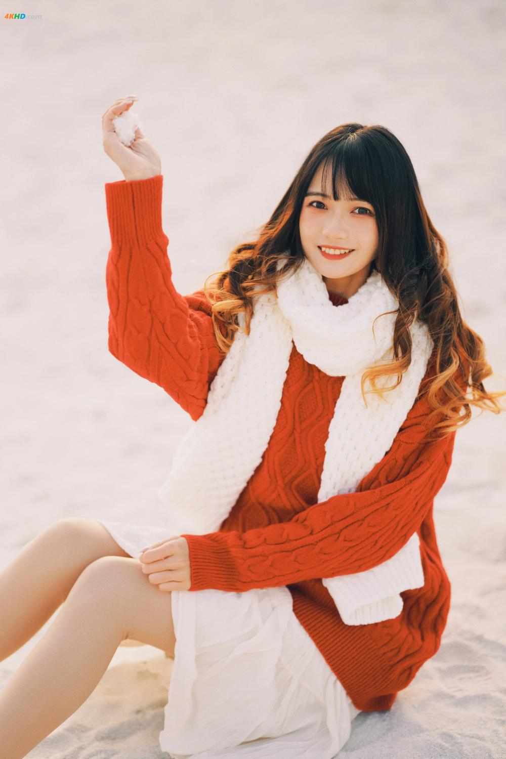 《兔子Zzz不吃胡萝卜 – 认真的雪[127MB-19photos]》图集预览