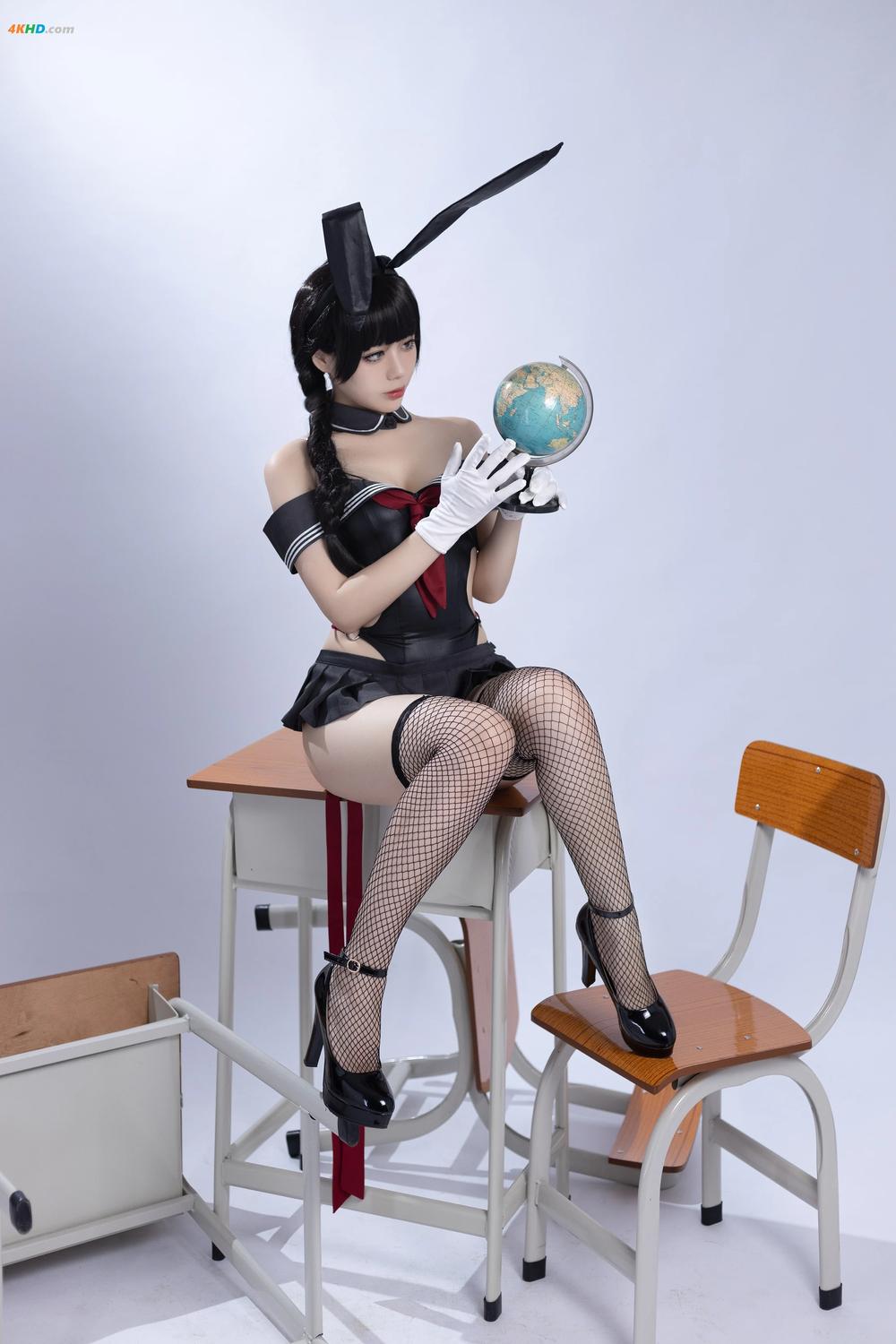 《九言 – 卯月桃子[283MB-33photos]》图集预览