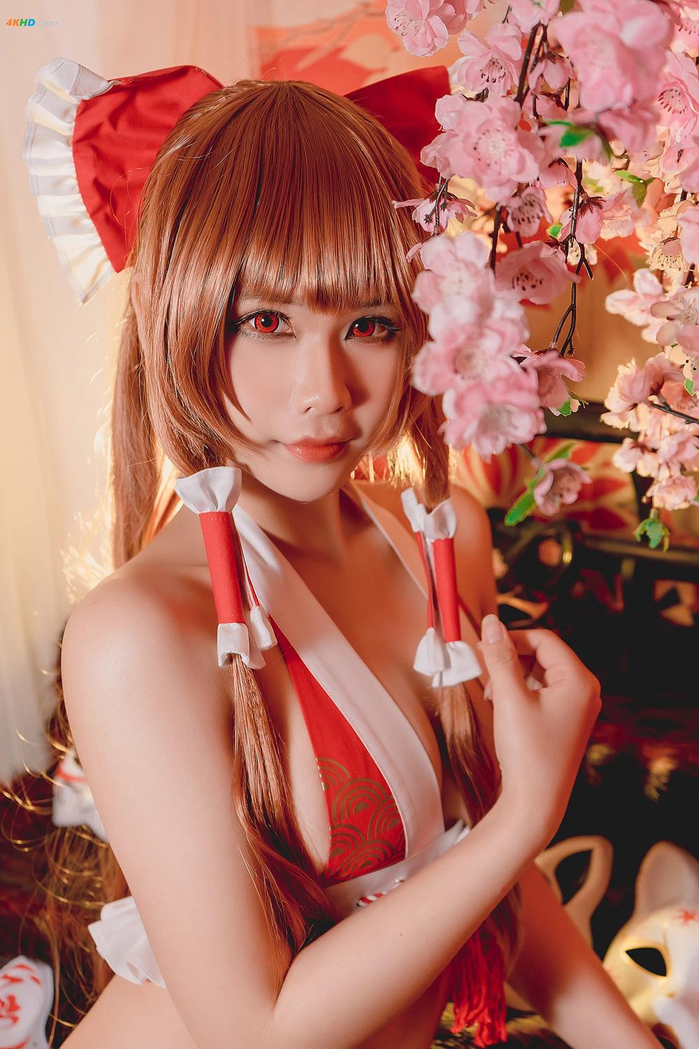 《Pyon – Reimu[75MB-21photos]》图集预览