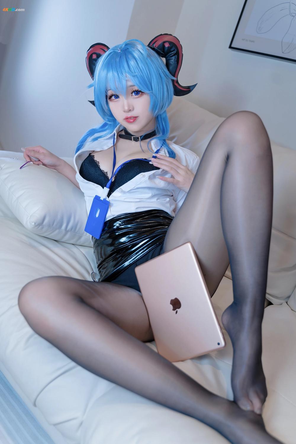 《miko酱ww – 原神 甘雨OL[174MB-43photos]》图集预览