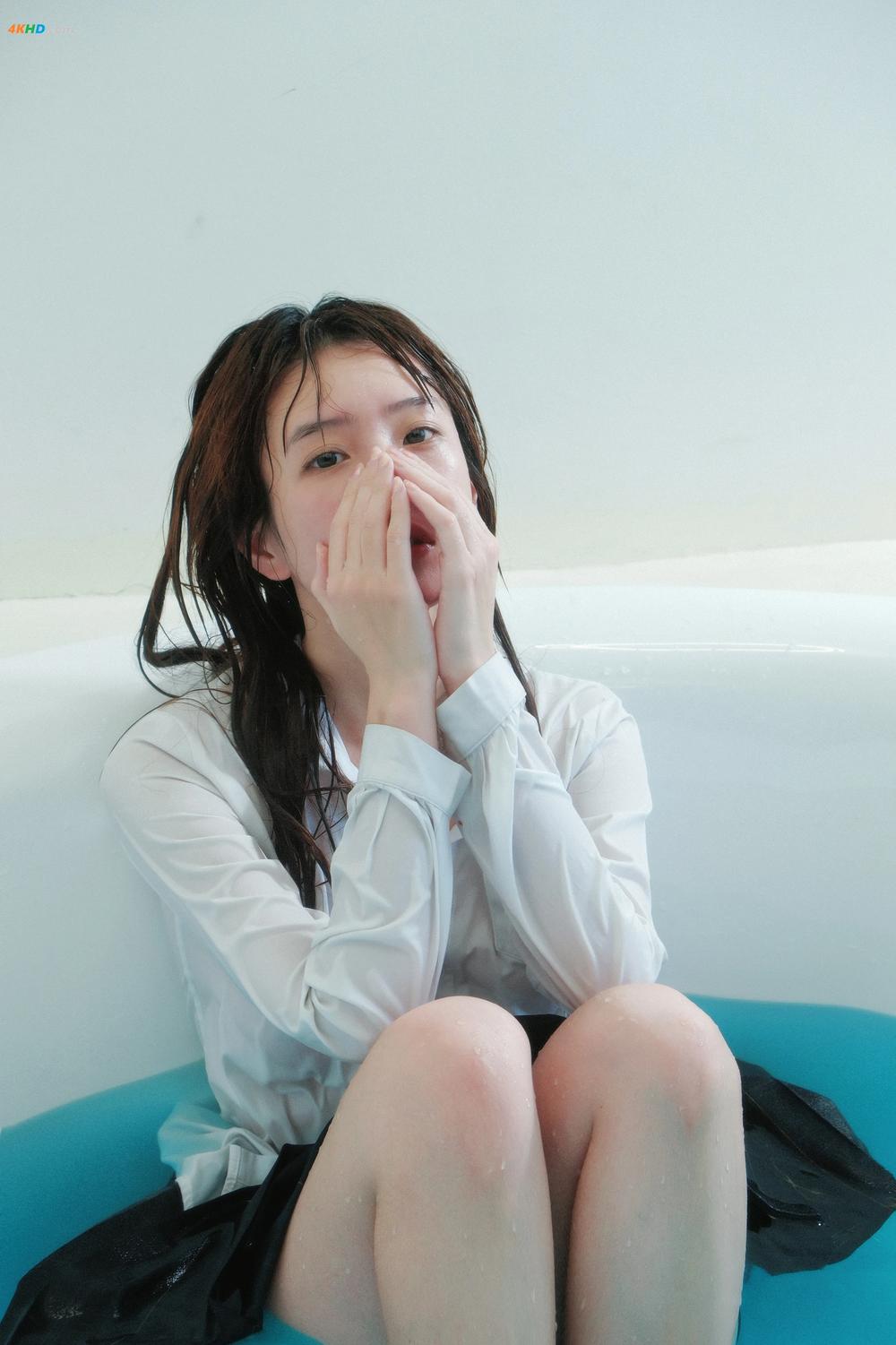 《攻弦弦弦 – 蓝血[83MB-18photos]》图集预览