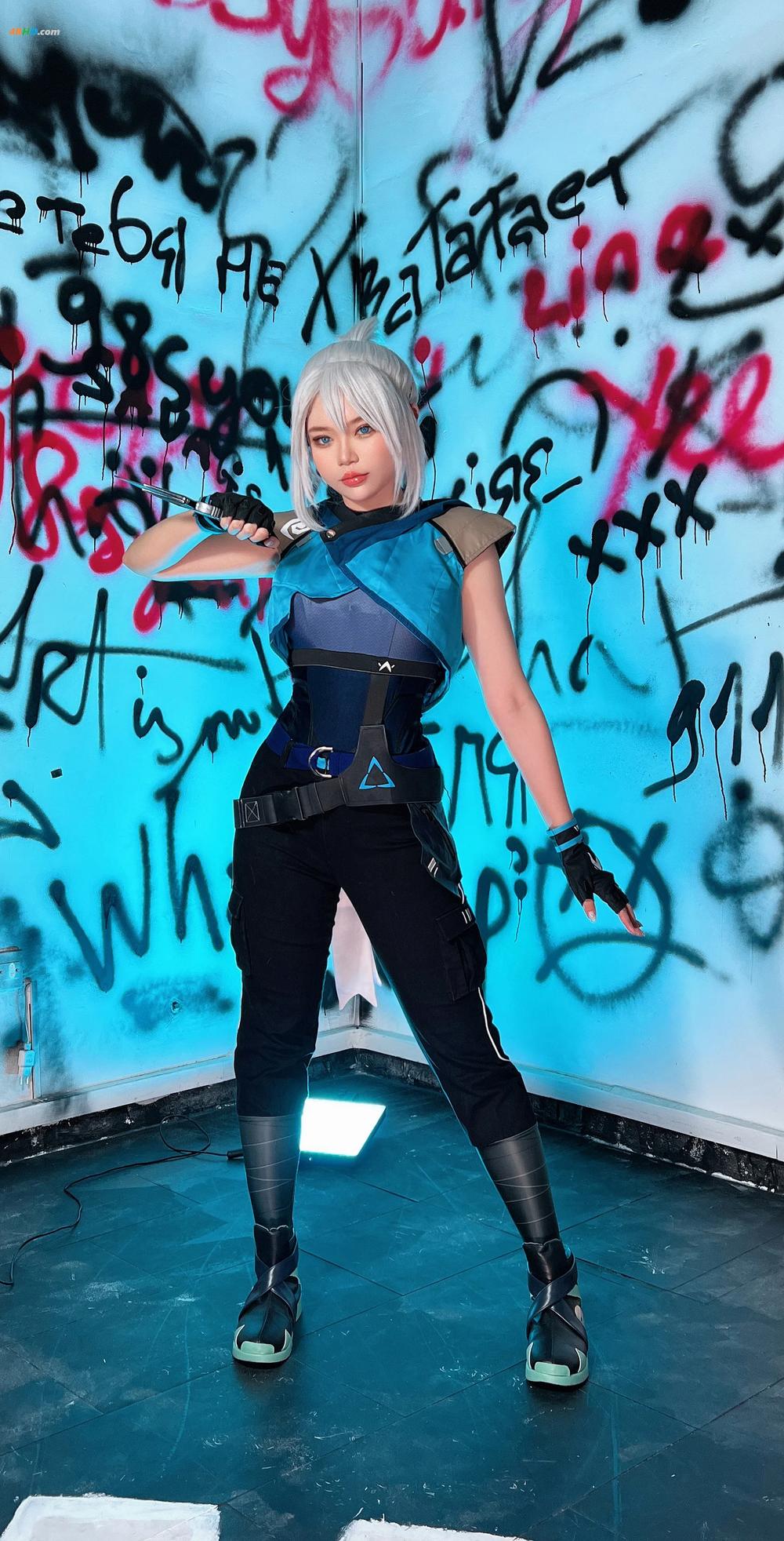 《ZinieQ – Jett Valorant[768MB-41photos]》图集预览