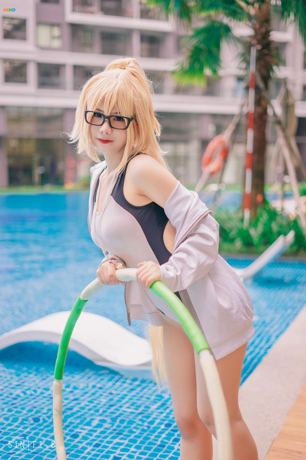《Pyon – Jeanne_D Arc Swiming[159MB-25photos]》图集预览