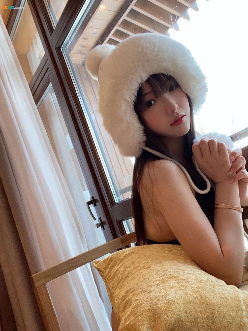 《立花花 – 长白山泳装[32MB-15photos]》图集预览