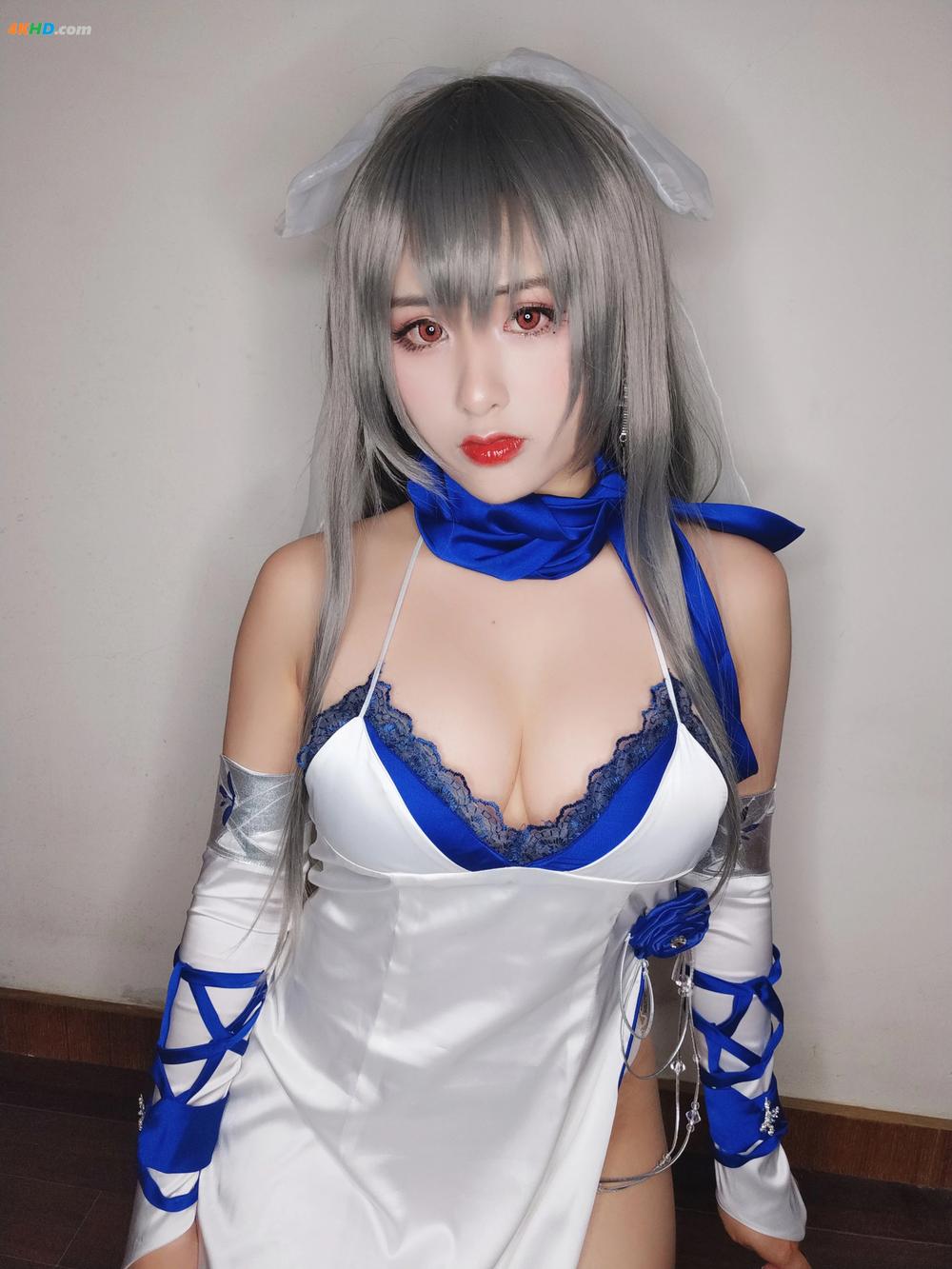 《柘烟Zuken – 路易九世礼服自拍[128MB-39photos]》图集预览