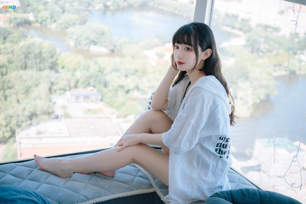 《桃墨公子 – 窗边[135MB-30photos]》图集预览