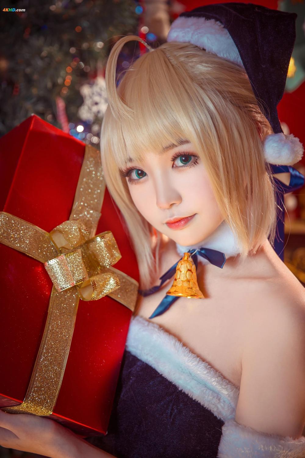 《这个泡泡就是逊啦 – 阿尔托莉雅_圣诞贺[69MB-16photos]》图集预览