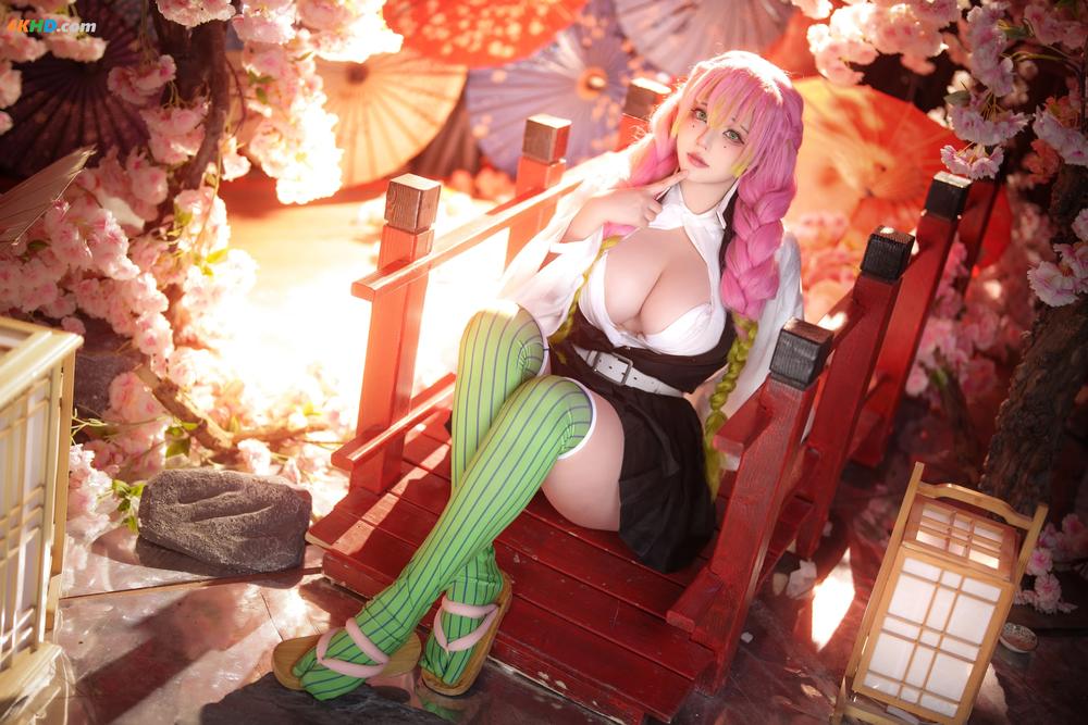 《[菌烨tako] 23年甘露寺队服（520限定）[89MB-9photos]》图集预览