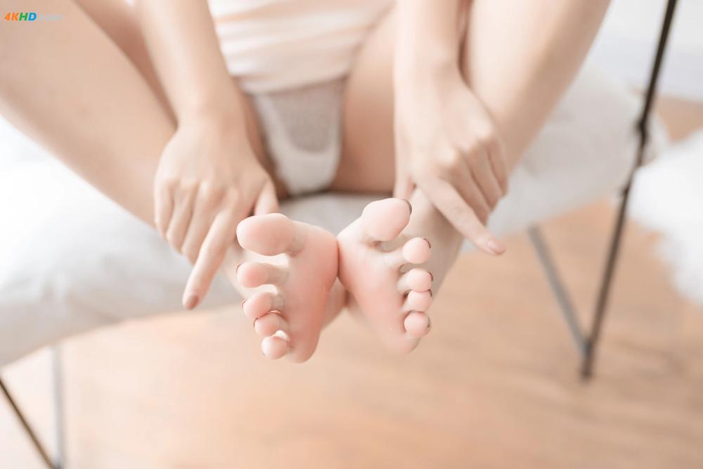 《蠢沫沫 – 沫沫真爱版 日常睡裙[244MB-40photos]》图集预览