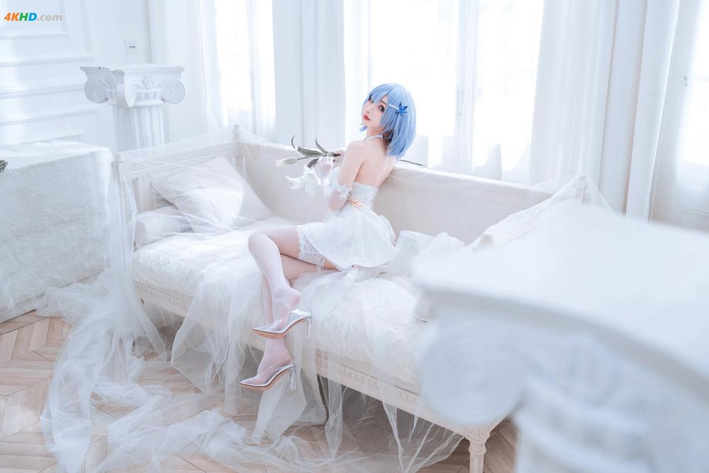 《rioko凉凉子 – 恰巴耶夫礼服[451MB-41photos]》图集预览