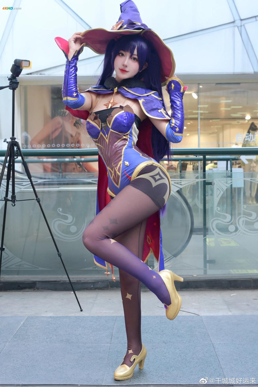 《莫娜场照[49MB-17photos]》图集预览