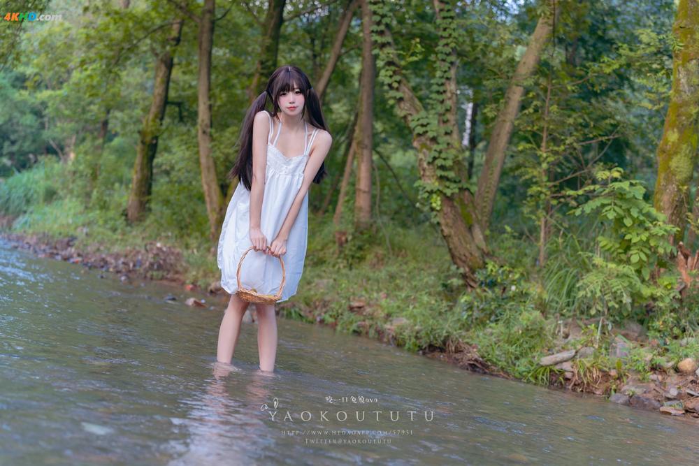 《黏黏团子兔 – 八月订阅『溯溪之夏』& 恋爱循环[993MB-60photos]》图集预览