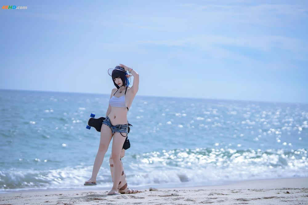 《二佐Nisa – 方舟 森蚺泳装[297MB-22photos]》图集预览