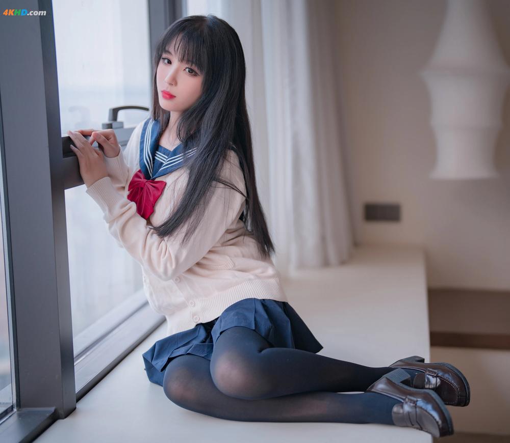 《轩萧学姐 – 黑丝JK 2.0[234MB-44photos]》图集预览