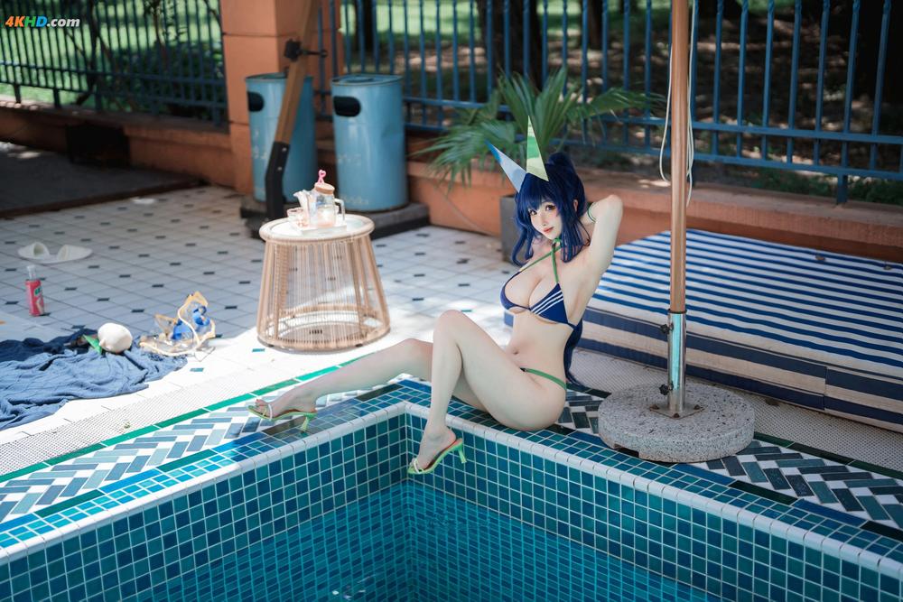 《rioko凉凉子 花园 泳装[317MB-46photos]》图集预览