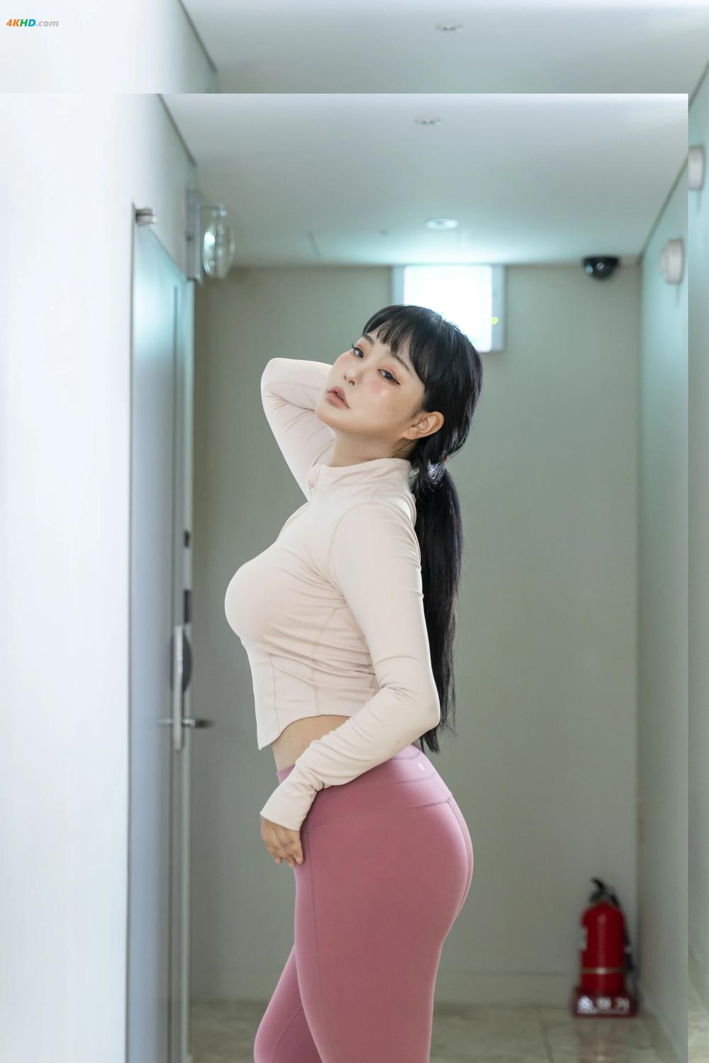 《Boyeon (전보연) – Nude Leggings[166MB-72photos]》图集预览