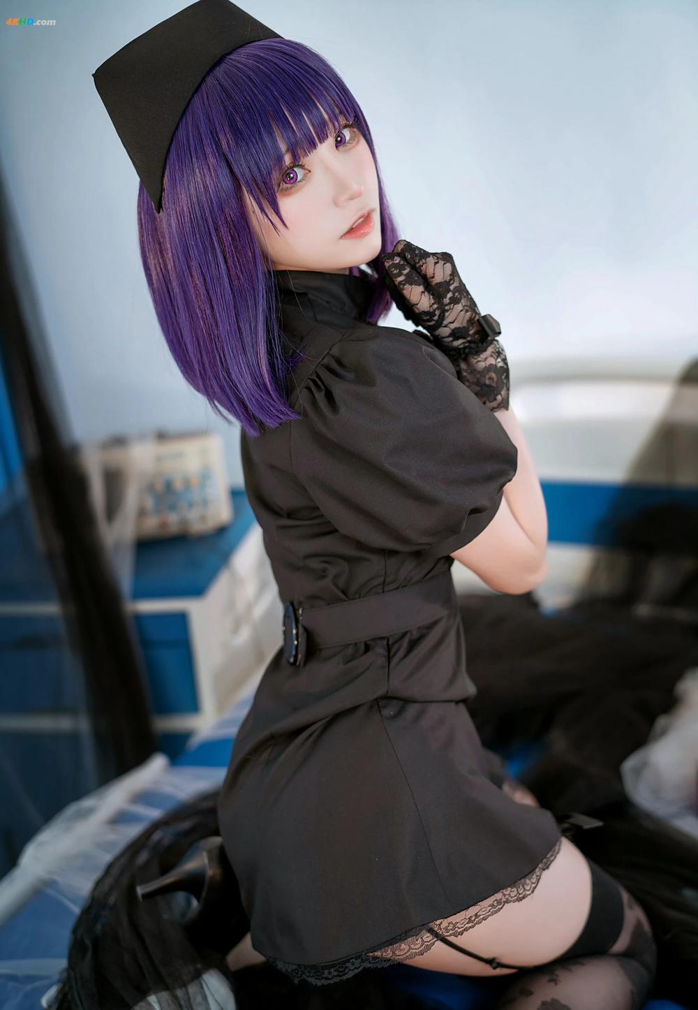 《Kitaro_绮太郎 – 喜多川海梦 黑色护士[90MB-14photos]》图集预览