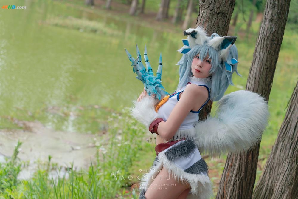 《(Cosplay) 咬一口兔娘 – 刹那抓住了未来 (w Video)[1292MB-57photos]》图集预览