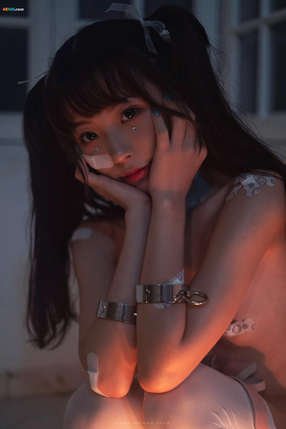 《妮是老虎-陈妮妮UNI – 今天要补补营养哦[17MB-13photos]》图集预览