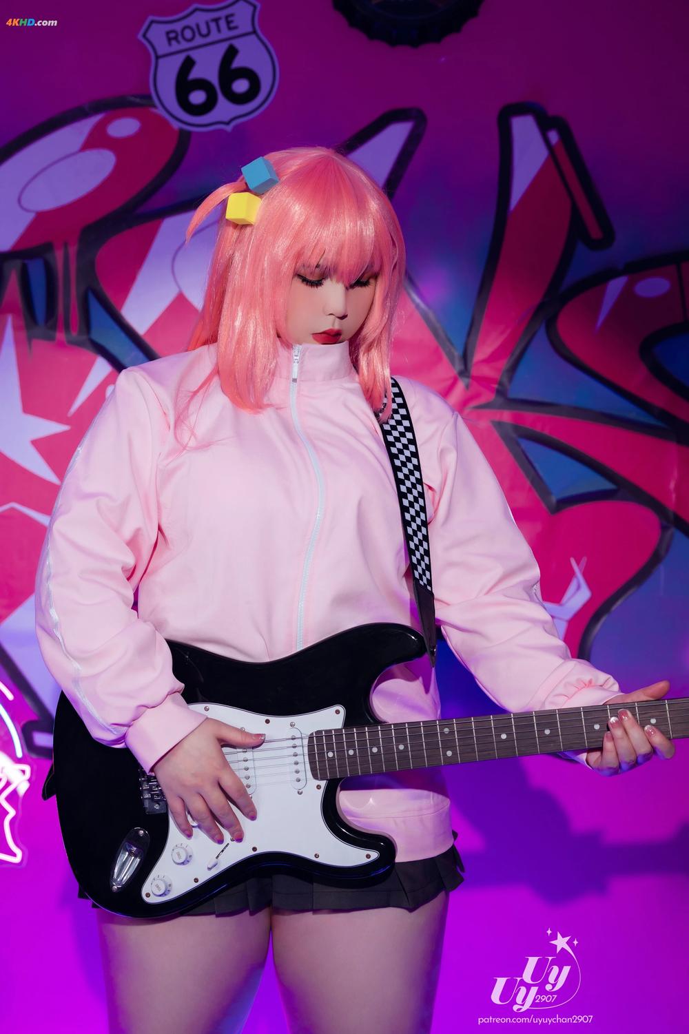 《UyUy – Bocchi[172MB-25photos]》图集预览