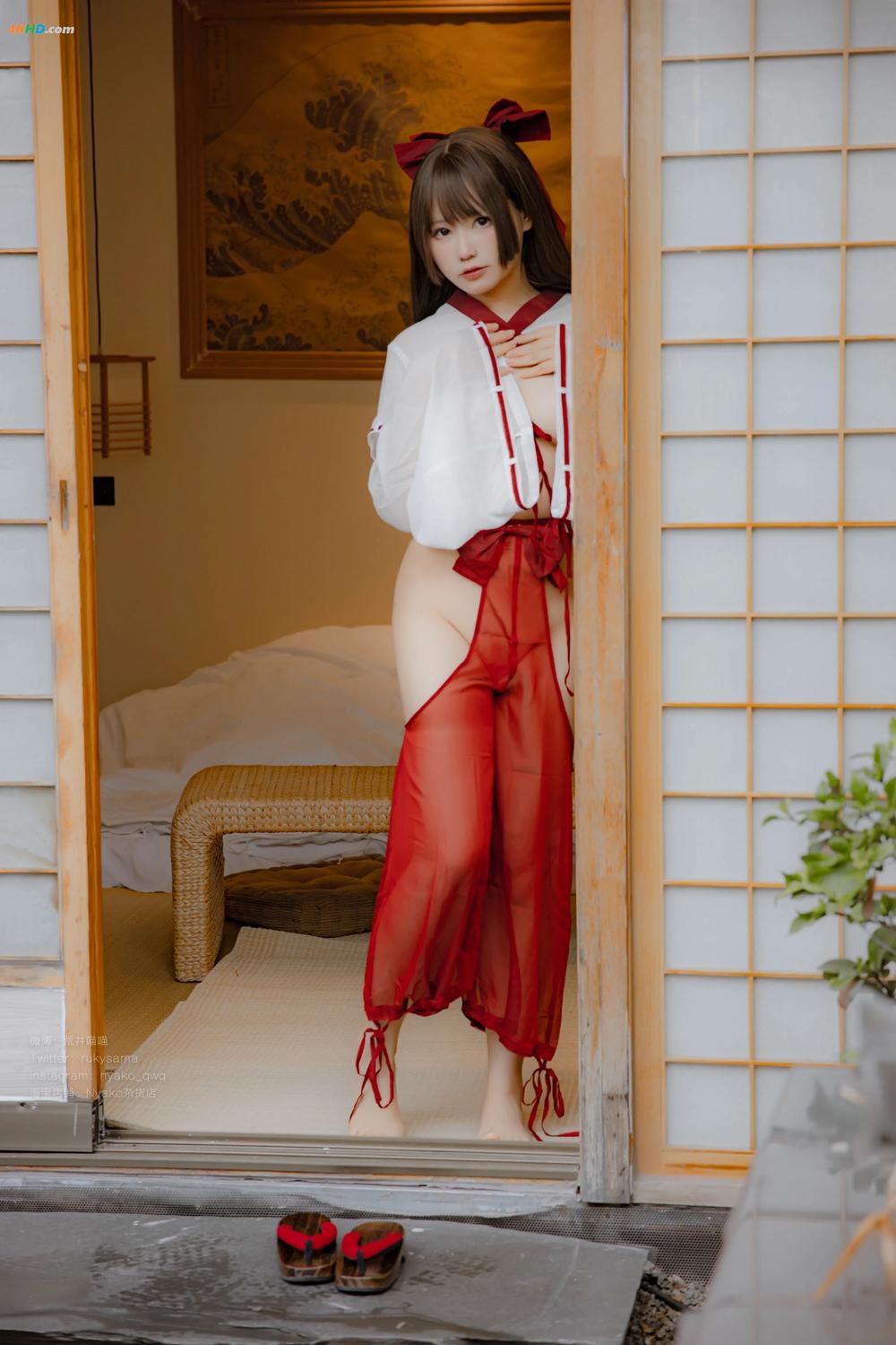 《Nyako喵子 – 和风烂漫正片+自拍[1613MB-294photos]》图集预览