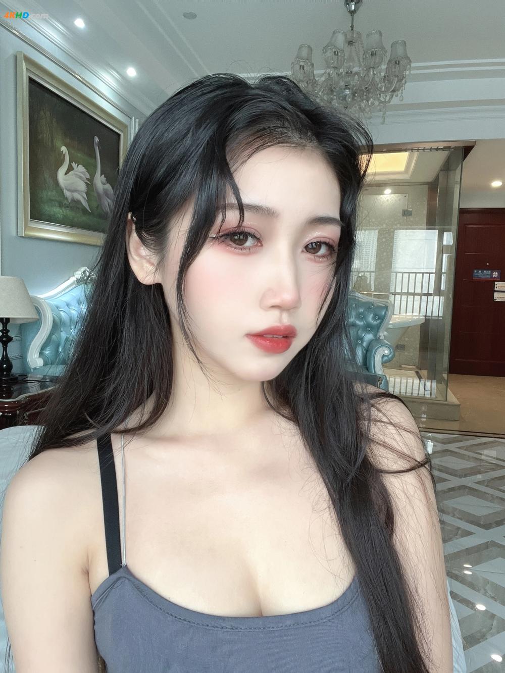 《不呆猫 – 灰丝御姐[365MB-40photos]》图集预览