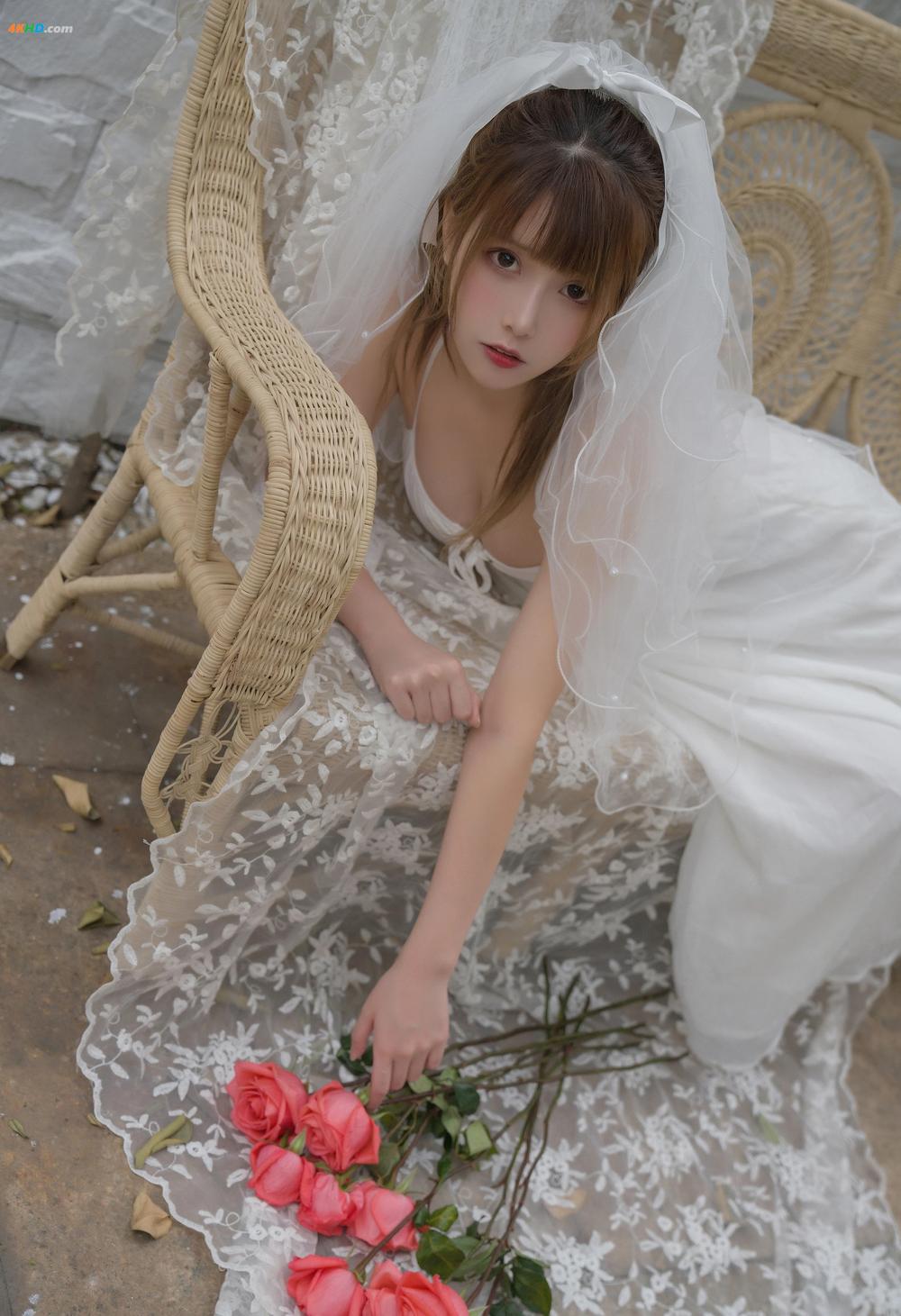 《凛子酱 – 婚纱[117MB-9photos]》图集预览